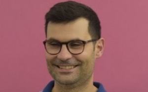 Rédacteur pour la revue Hypnose et Thérapies Brèves sur le web, quelques articles rédigés par Florent Hamon.