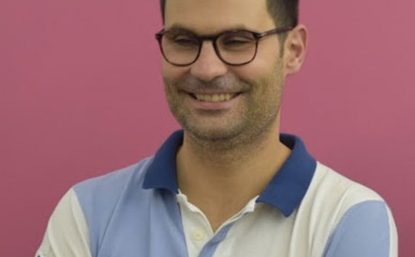 Rédacteur pour la revue Hypnose et Thérapies Brèves sur le web, quelques articles rédigés par Florent Hamon.